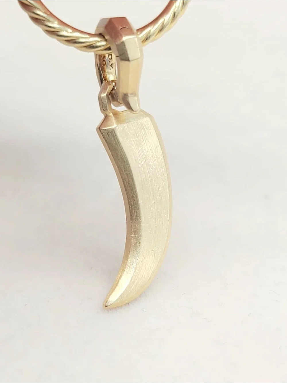 DAVID YURMAN Petrvs® Claw Amulet In 18K Yellow Gold With Emeralds, 30.7mm